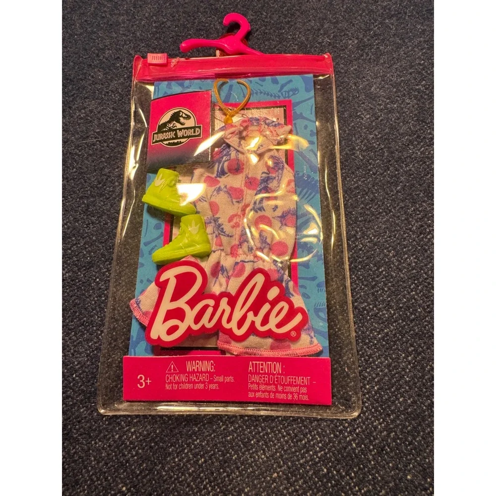 Barbie Jurassic World Fashion Pack Hooded Dress Neon Green Sneakers GWB07 NEW